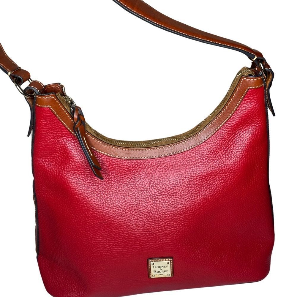 NWOT Dooney &Bourke shoulder bag